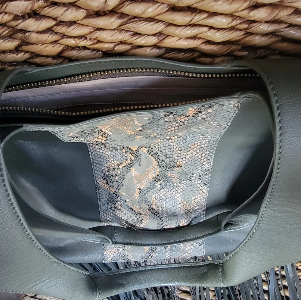 🎉HOST PICK Leather hobo Fringe Bag By Anthropologie - Picture 4 of 9